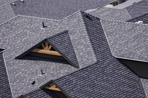 Mucu’s Exterior Professional Roof Installation in Indianola